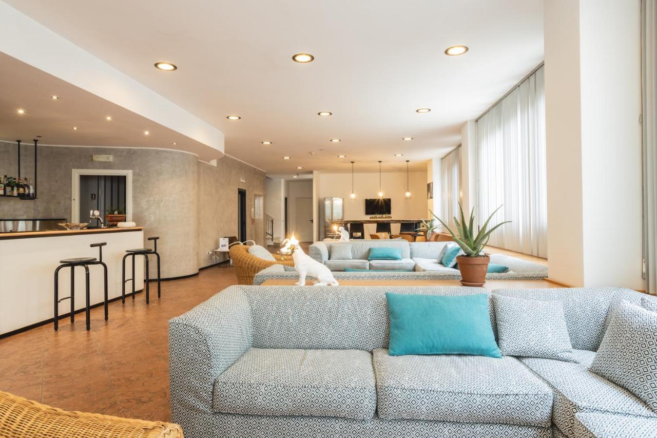 B&B Moresco Cattolica Extérieur photo