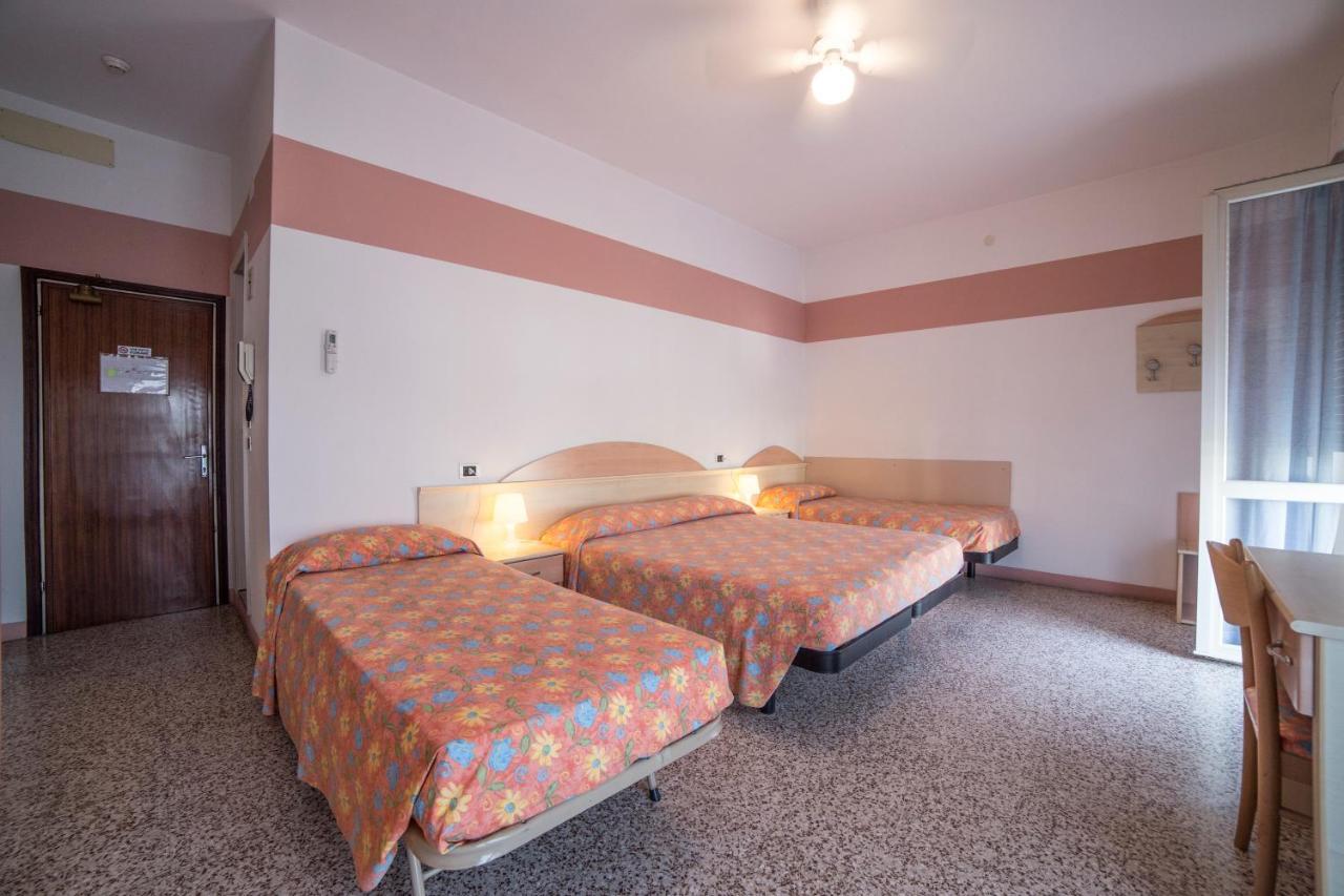 B&B Moresco Cattolica Extérieur photo